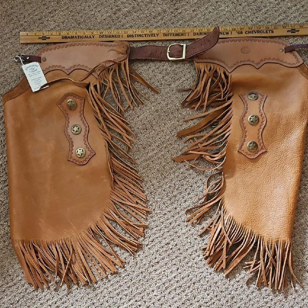 Western Riding Chinks. Size small. Like new.